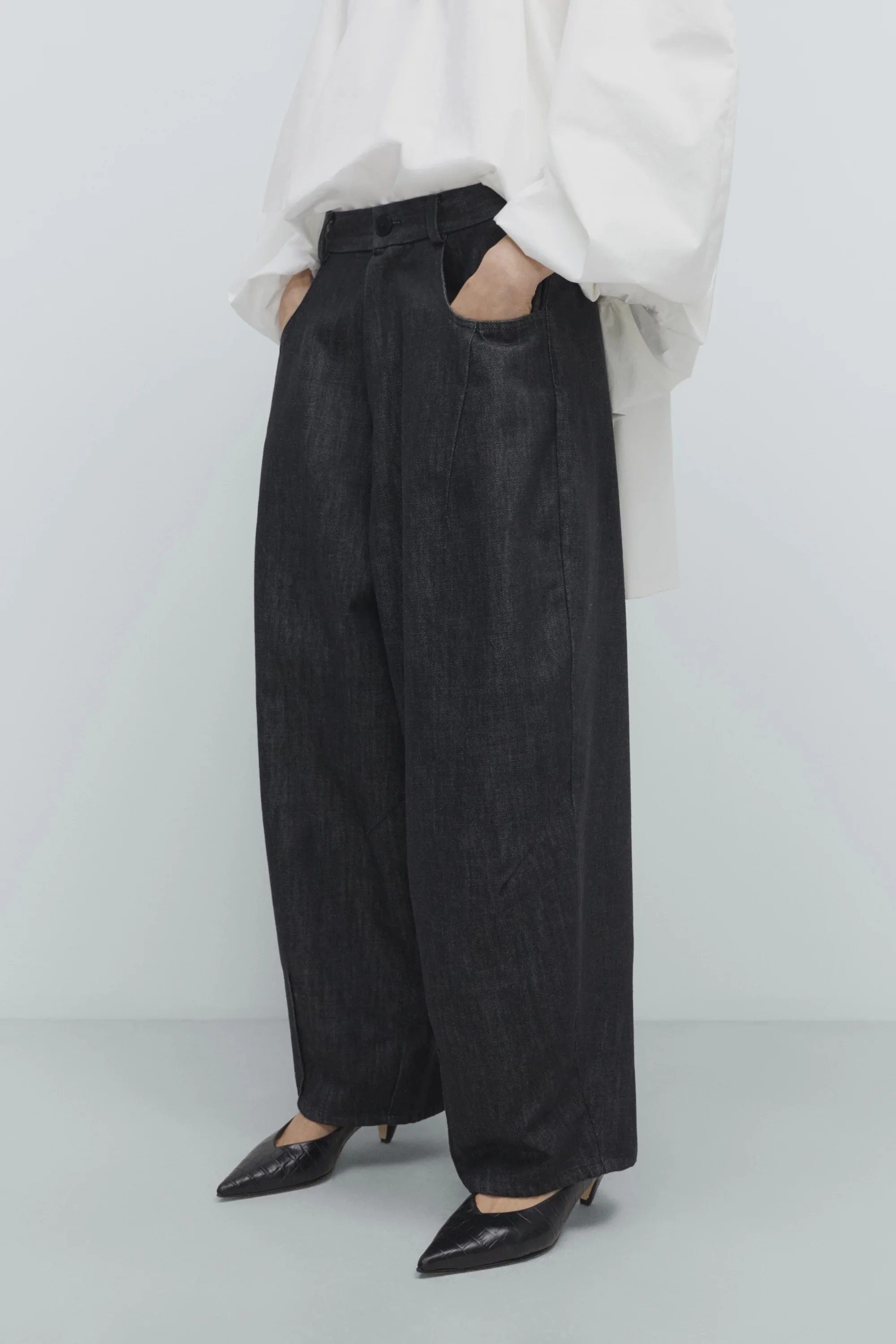 Cordera - Denim Baggy Pants - Black - Image 3