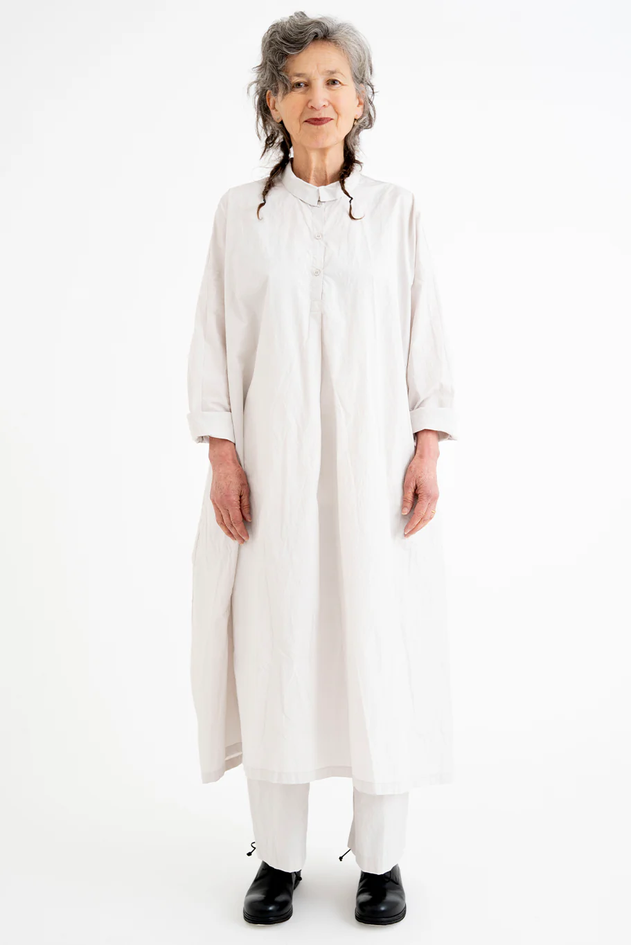 Manuelle Guibal - Babe Big Dress - Image 2