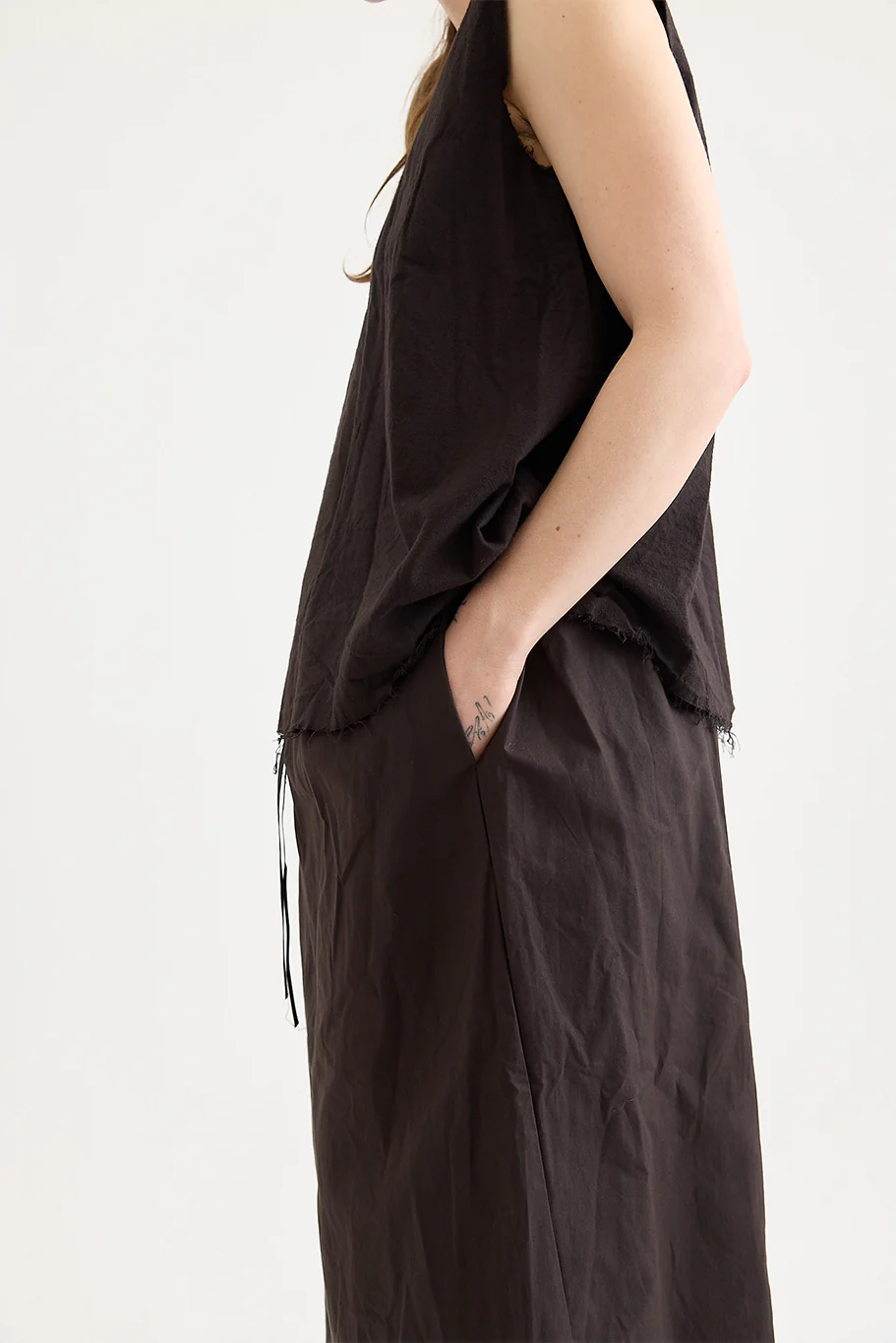 SCHA - Waxed Cotton - Two Pockets Twisted Skirt - Image 3