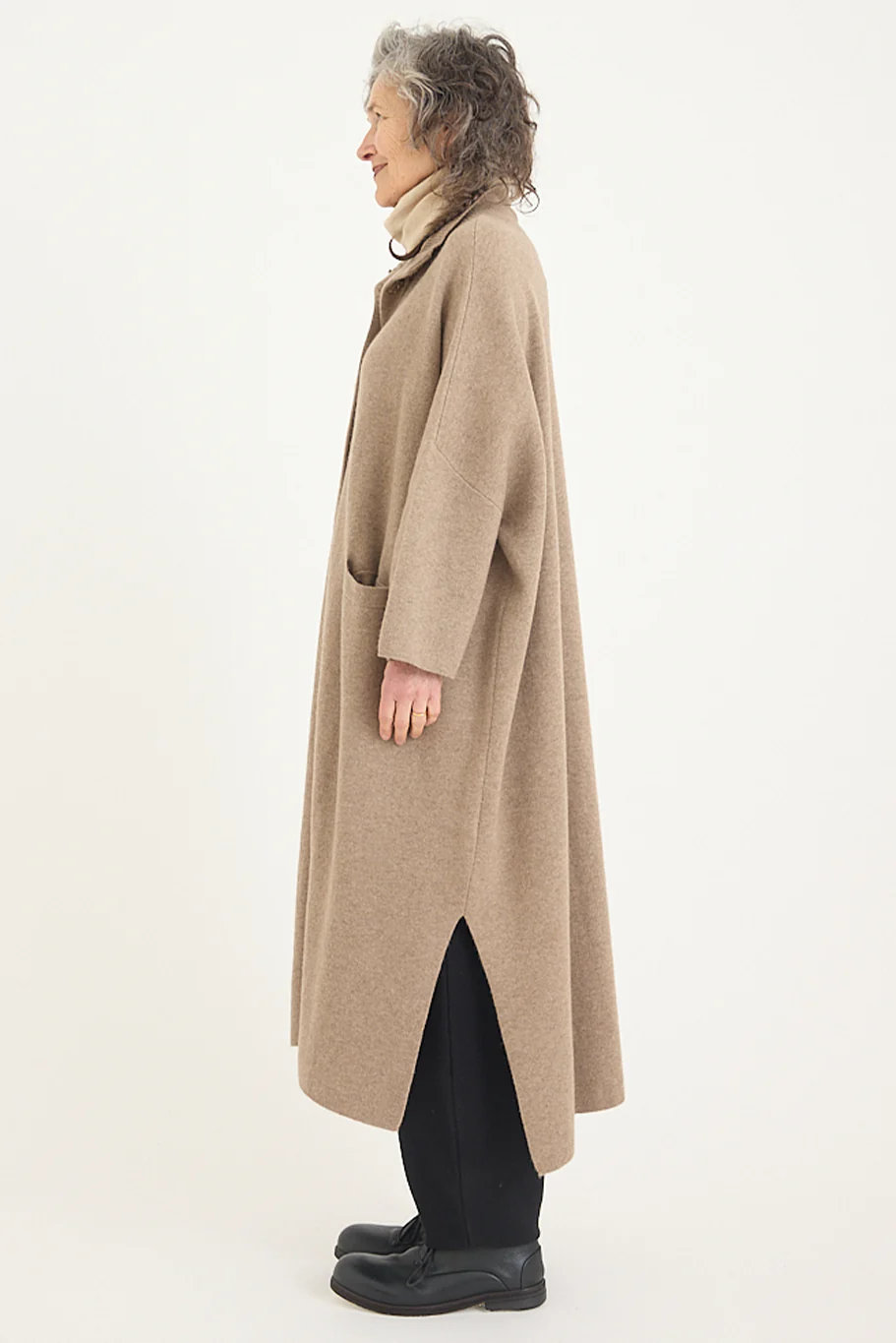 Freeman-B - Square Overcoat - Image 8