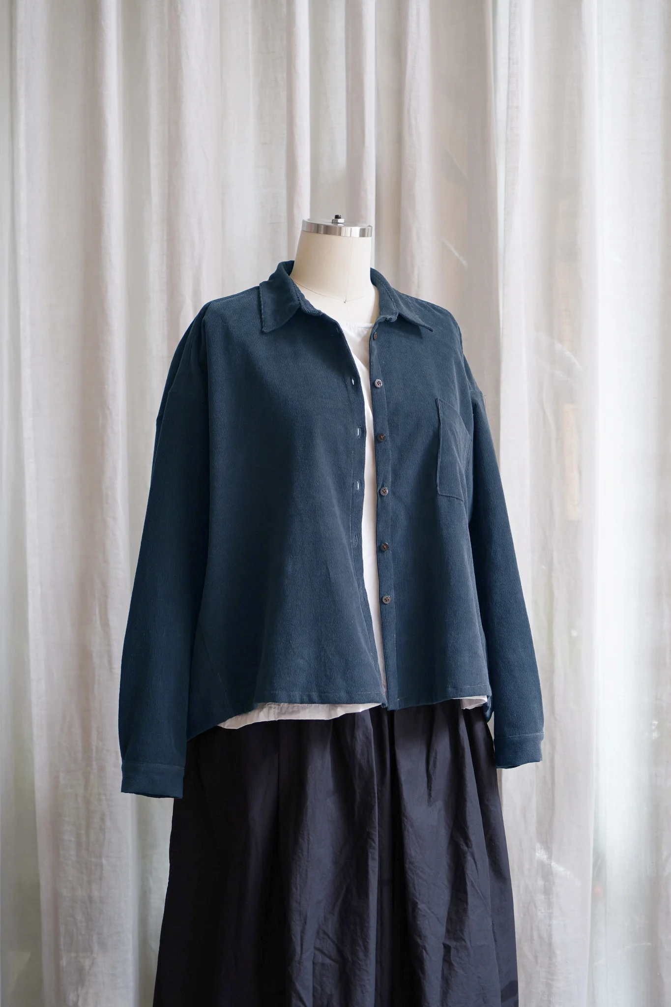 Metta - Cropped Indra Overshirt - Corduroy - Image 8