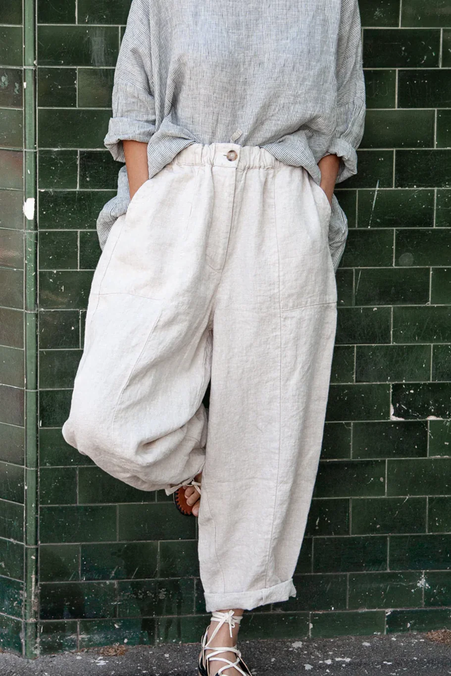 Metta - Frankie Peg Pant with Zipper - Mid Weight Linen - Image 2
