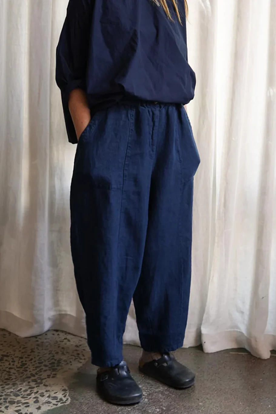 Metta - Frankie Peg Pant with Zipper - Mid Weight Linen - Image 6
