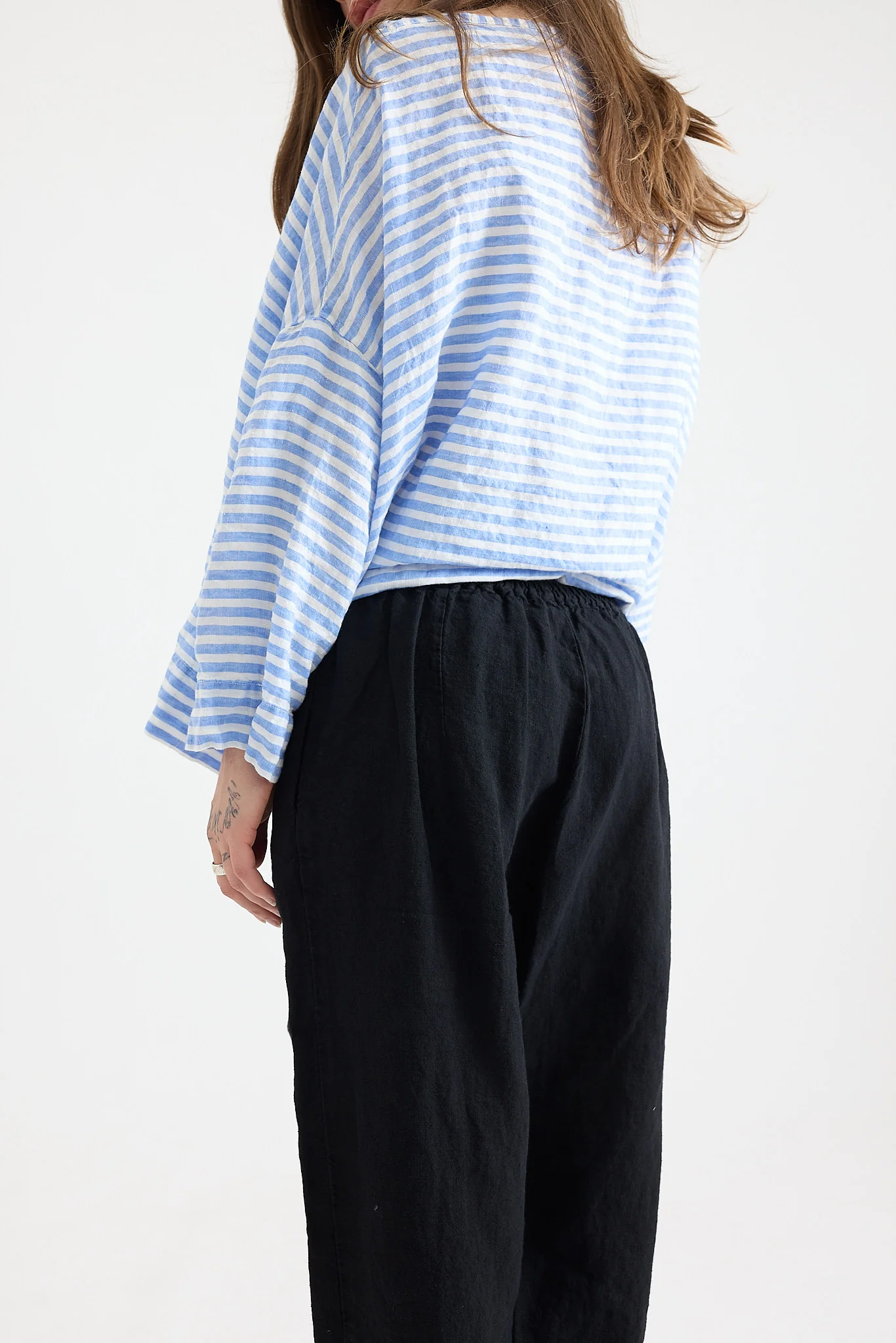Metta - Lexi Straight Leg Pant - Mid Weight Linen - Image 4
