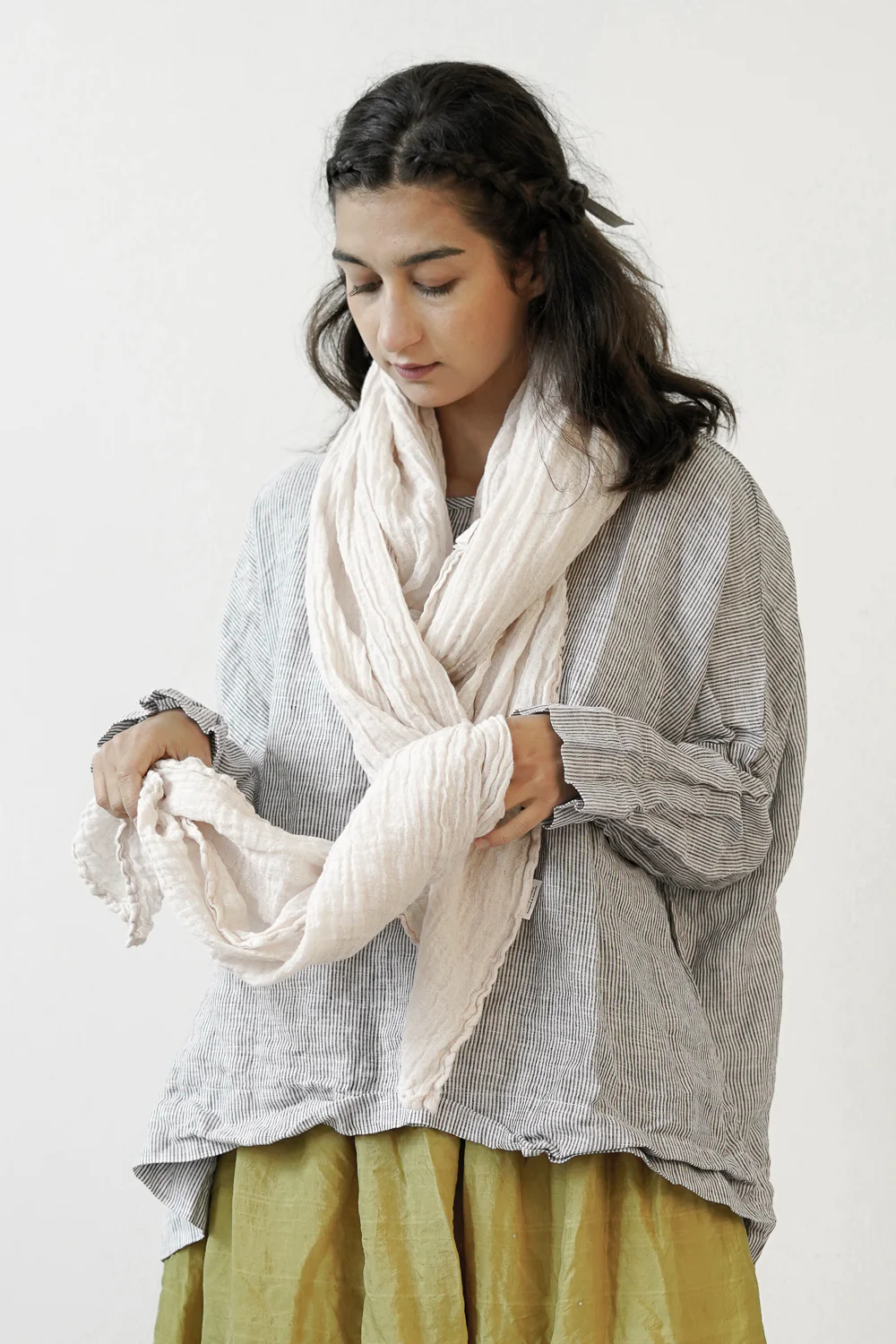 Metta - Classic Scarf - Soft Linen Gauze - Image 10