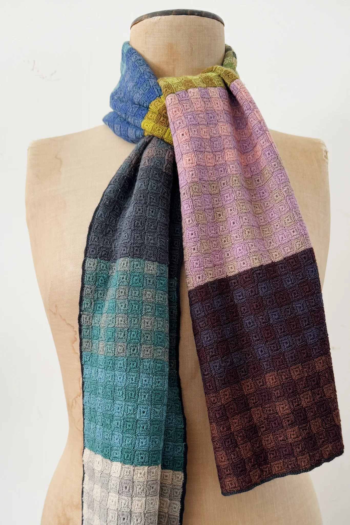 Sophie Digard - Large Wool Crocheted Scarf - Small Square - Image 2