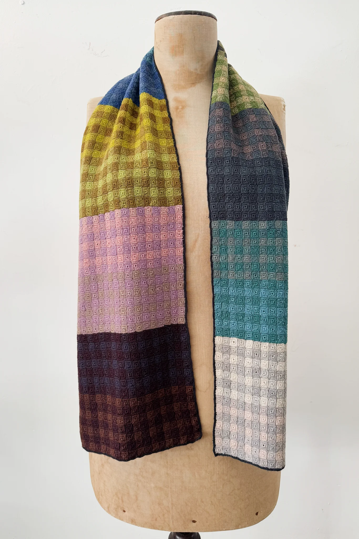 Sophie Digard - Large Wool Crocheted Scarf - Small Square - Image 3