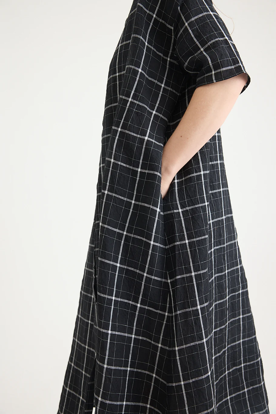 Apuntob - Dress P1813 - Black - Image 3