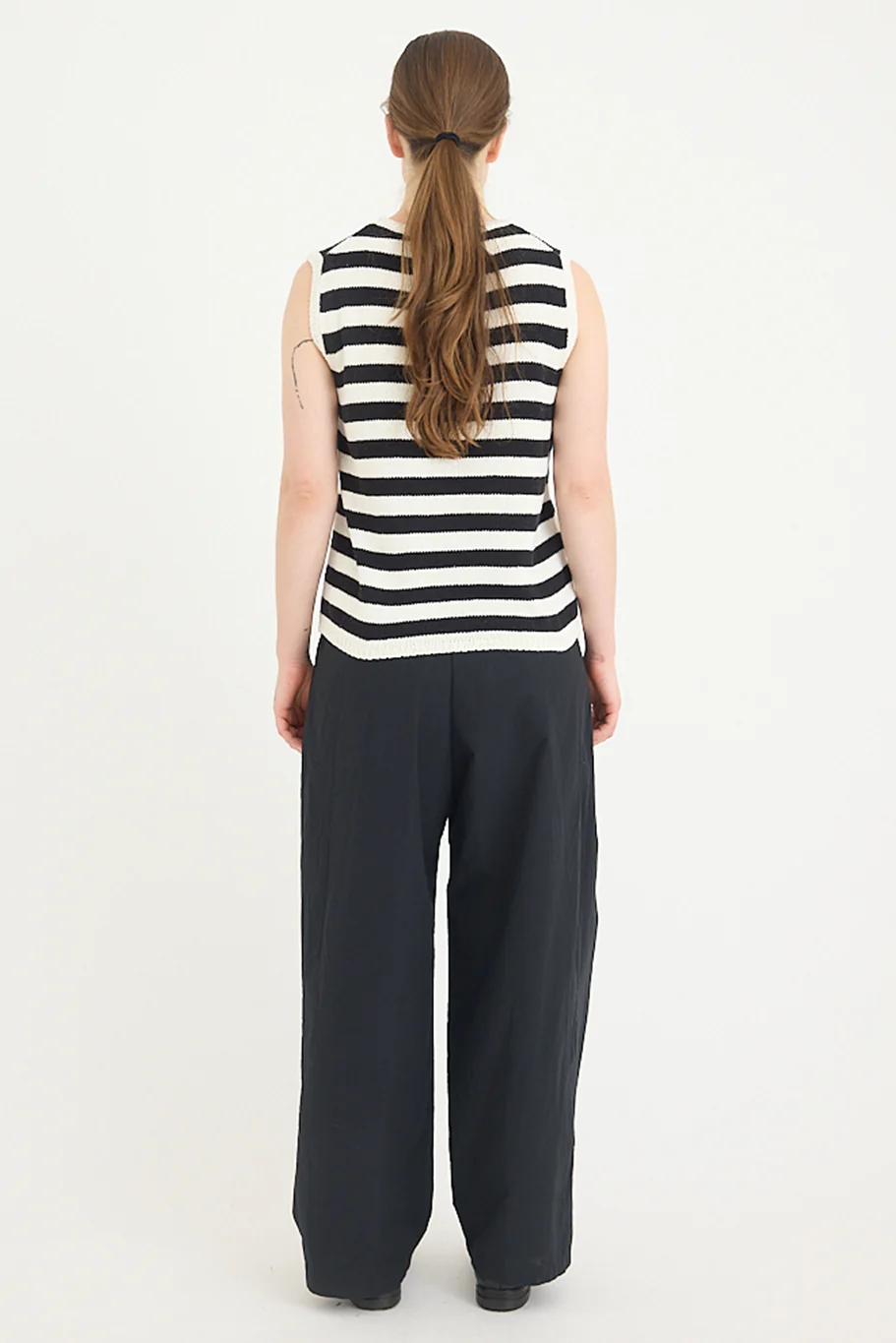 Apuntob - Striped Vest P2050 - Image 5