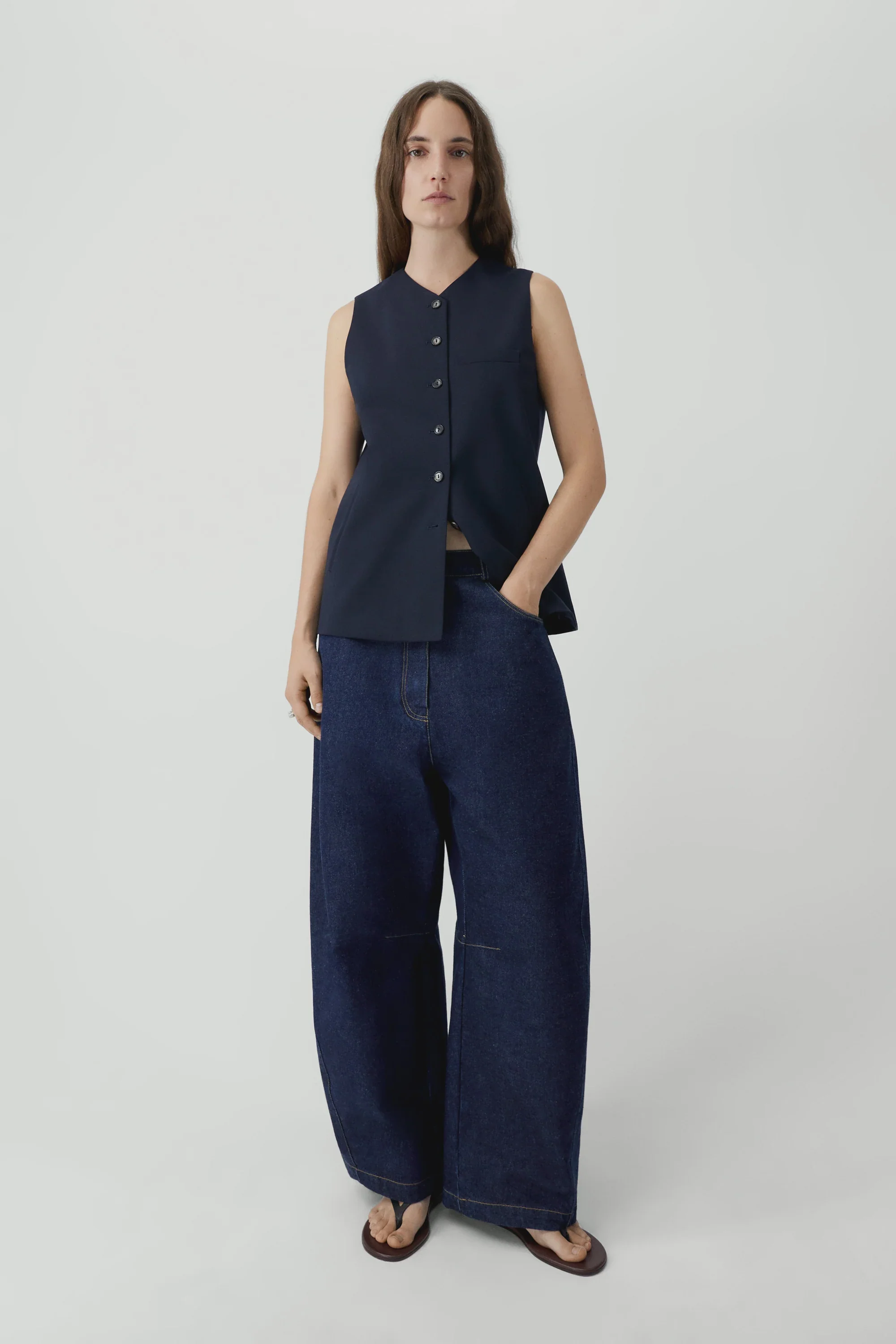 Cordera - Curved Baggy Jeans - Dark Denim