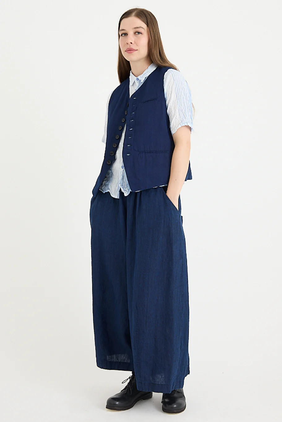 Pas De Calais - Yarn Dye Oxford Vest
