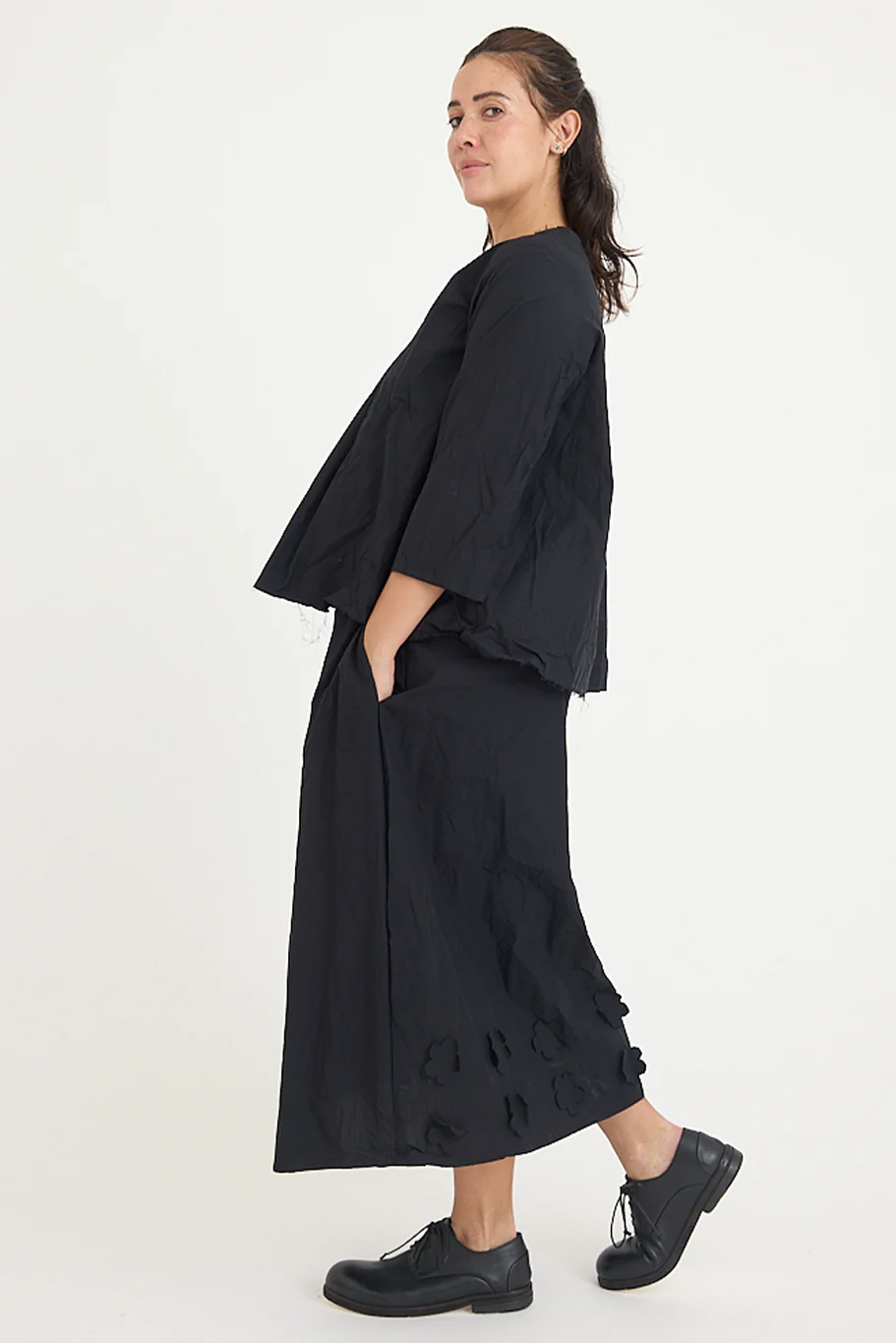 SCHA - Pleated Square Back 3/4 Sleeve Top - Image 4