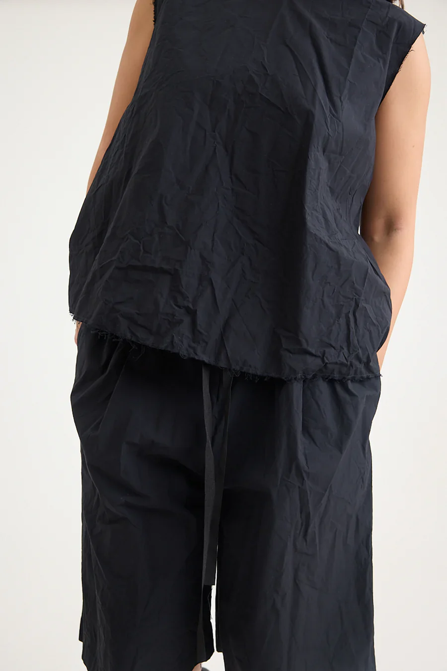SCHA - V Back Sleeveless Top - Flowers - Image 6