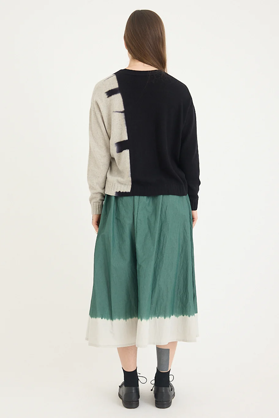 Suzusan - Cashmere Seamless Short Cardigan - Image 4